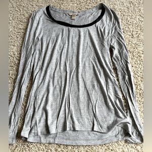 Banana Republic Gray Top with Leather Trim Size Small